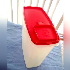 **BRAND NEW** TUPPERWARE'S MODULAR MATES SUPER CEREAL STORER! 🏆💯💥🥣🎆